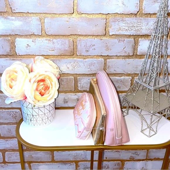 Imoshion Set of 3 Travel Makeup/Cosmetic Bags. - Picture 4 of 8